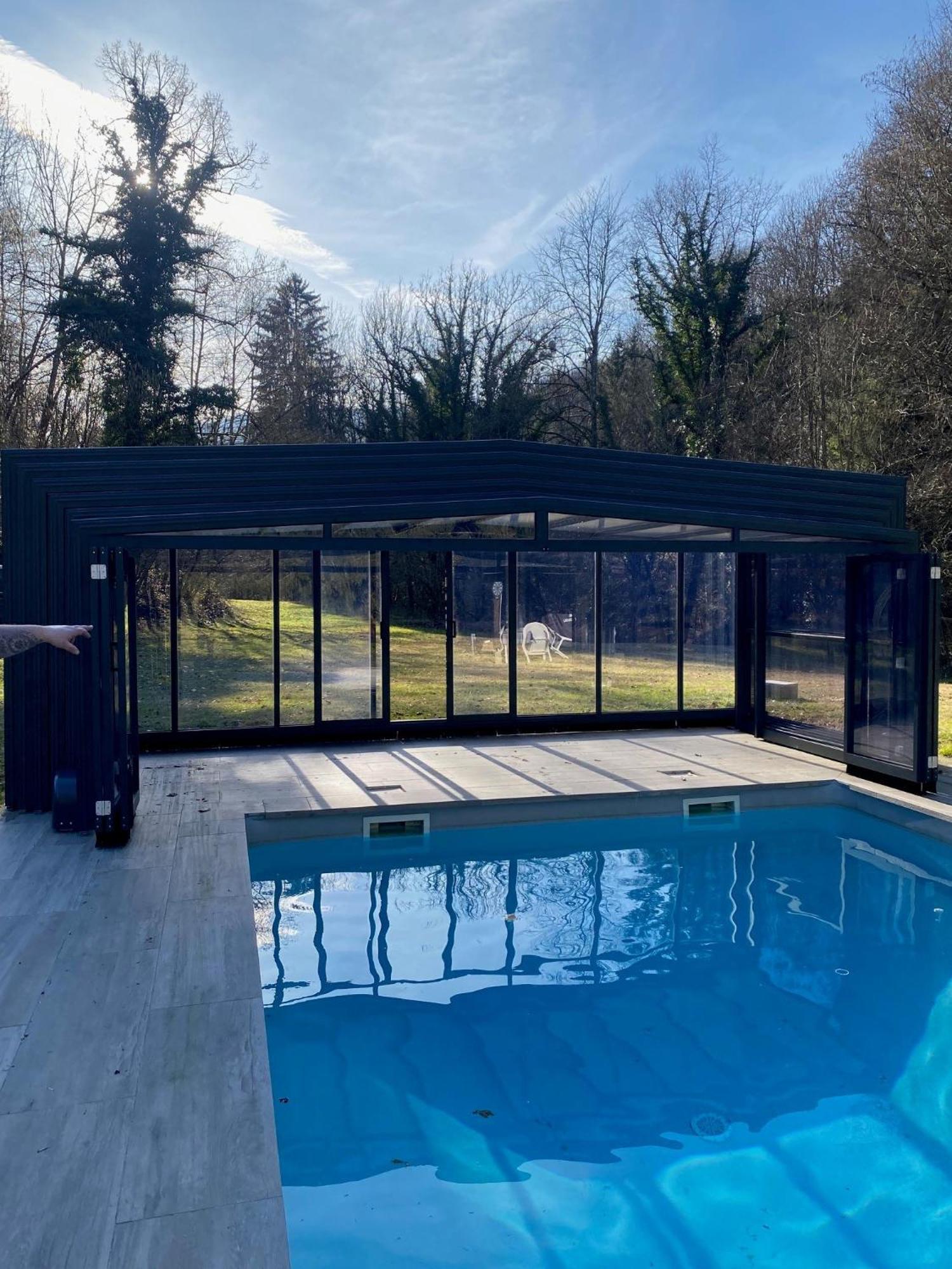 Le Clos Du Tulipier La Chapelle-du-Bard Exteriör bild