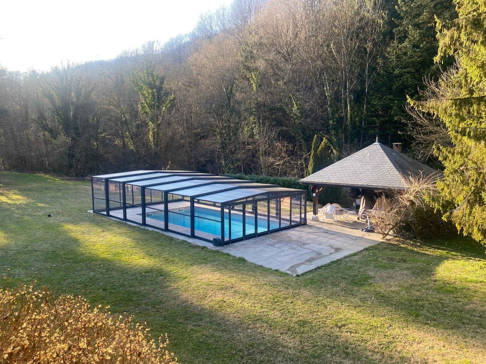 Le Clos Du Tulipier La Chapelle-du-Bard Exteriör bild